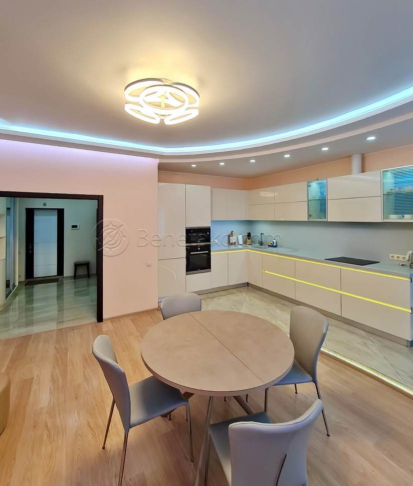 Оренда 3-кімнатної квартири 114 м², Леваневського (Великий Фонтан) пров., Независимости, 8Б