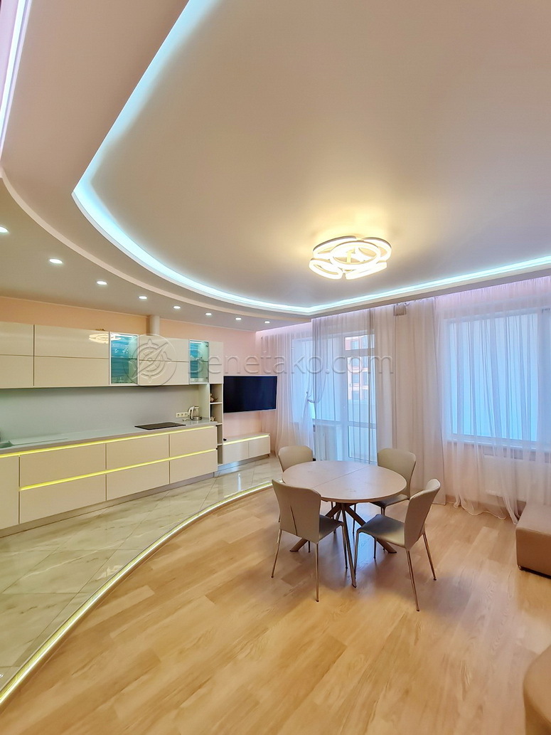 Оренда 3-кімнатної квартири 114 м², Леваневського (Великий Фонтан) пров., Независимости, 8Б