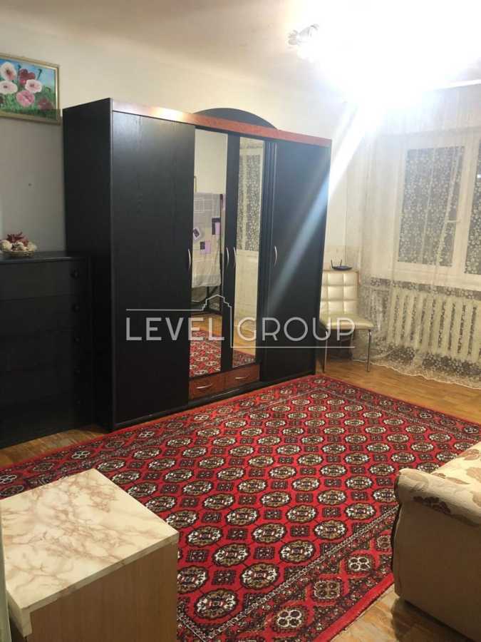Продажа 1-комнатной квартиры 35 м², Русановская наб., 20