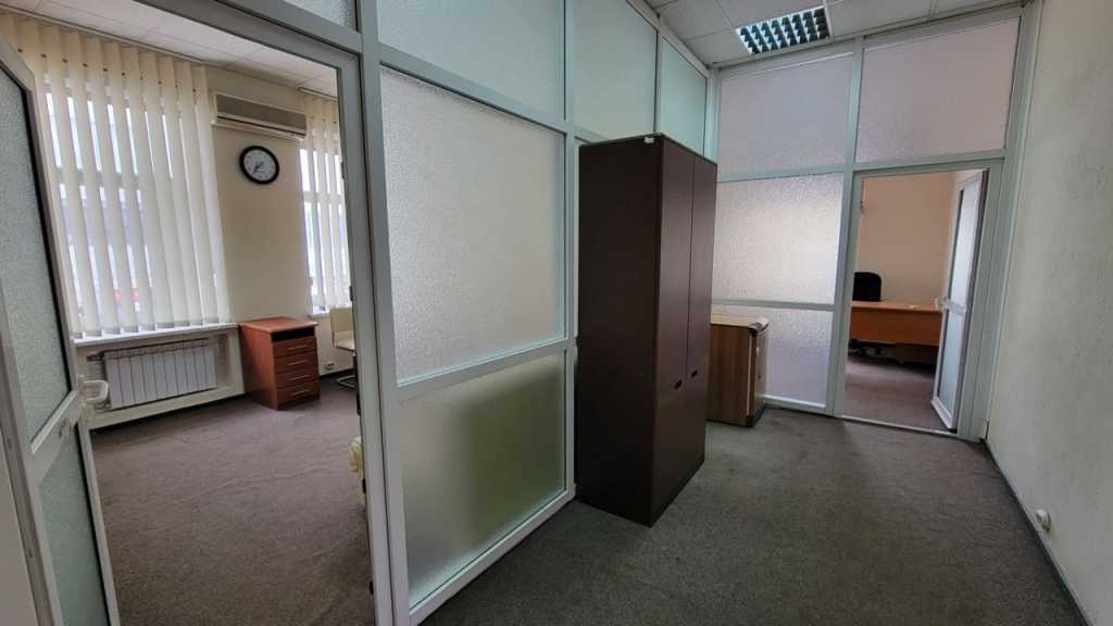 Оренда офісу 137 м², Шота Руставелі вул., 15