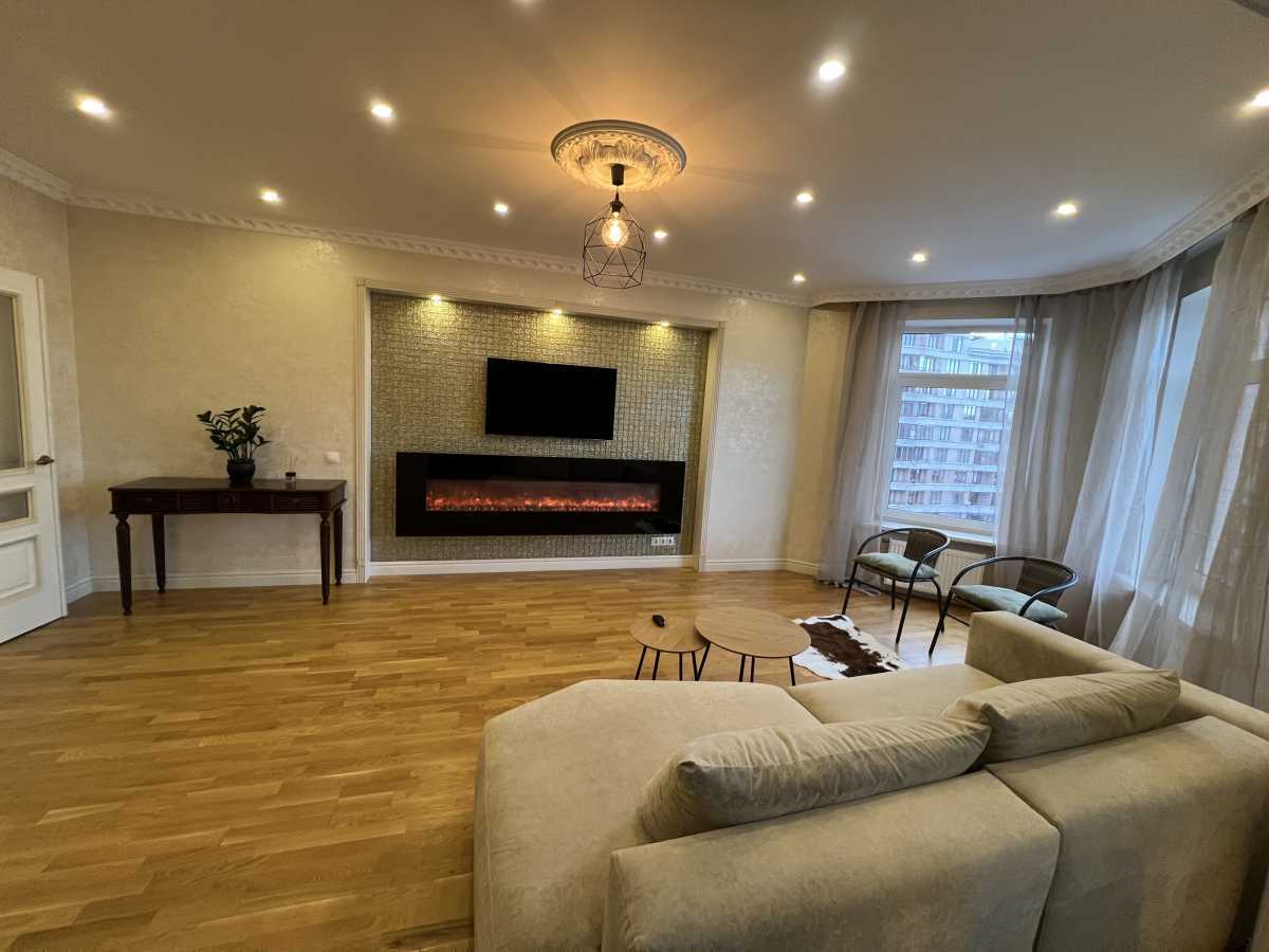 Оренда 3-кімнатної квартири 96 м², Паньковська вул., 27/78