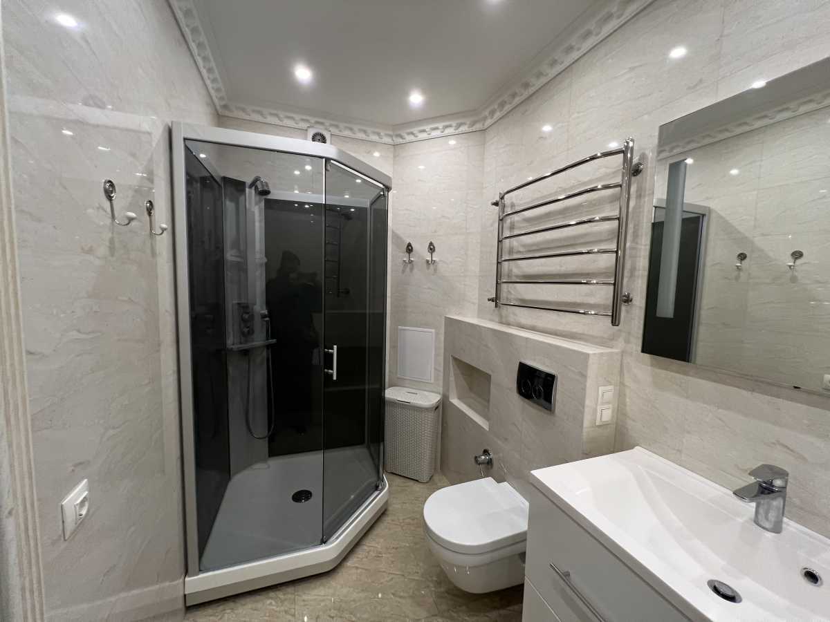 Оренда 3-кімнатної квартири 96 м², Паньковська вул., 27/78