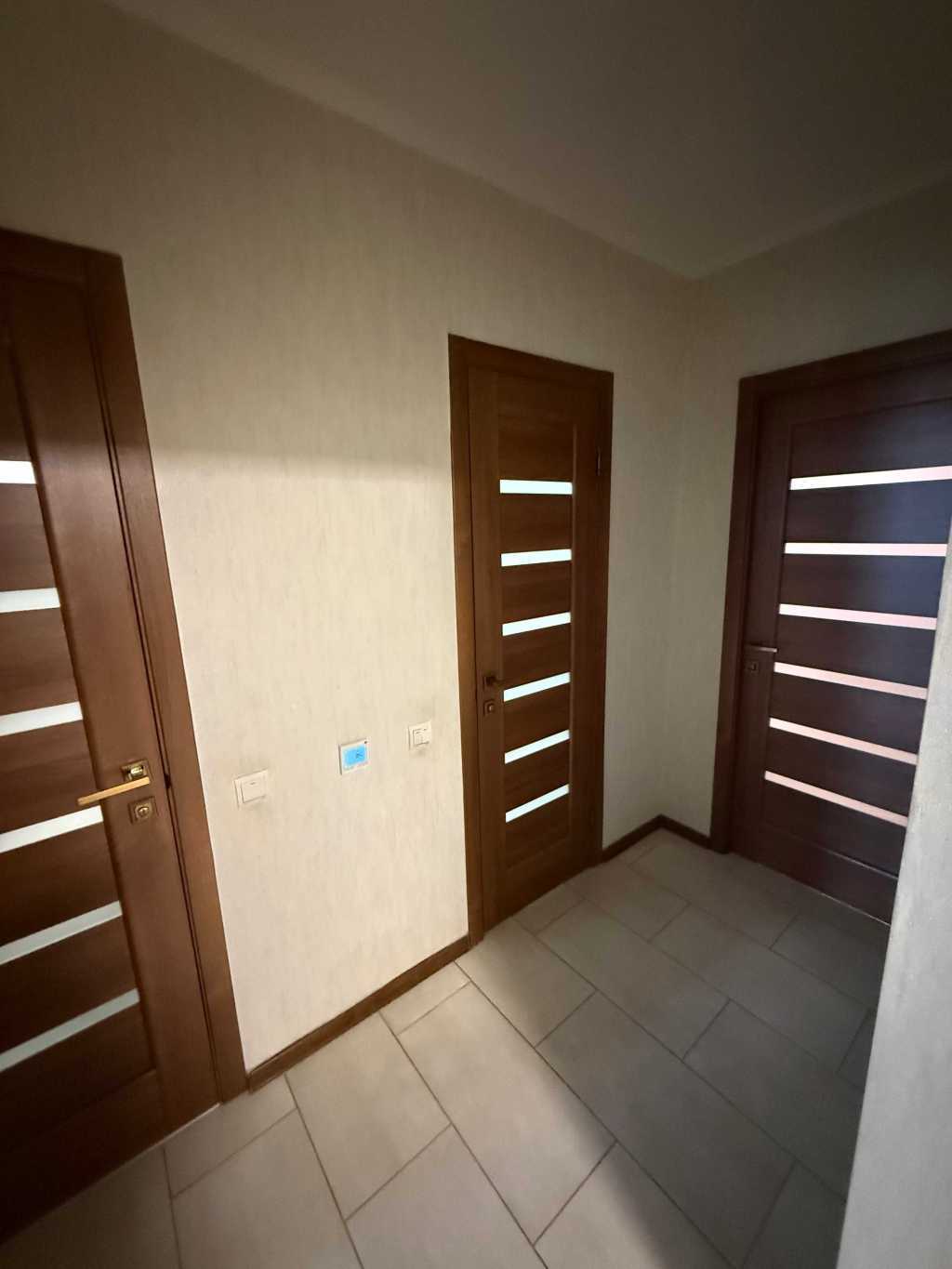 Продажа 3-комнатной квартиры 67 м², Героев просп., 21