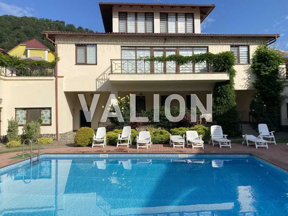 Продажа гостиничного комплекса 862 м², Котеджна, 10