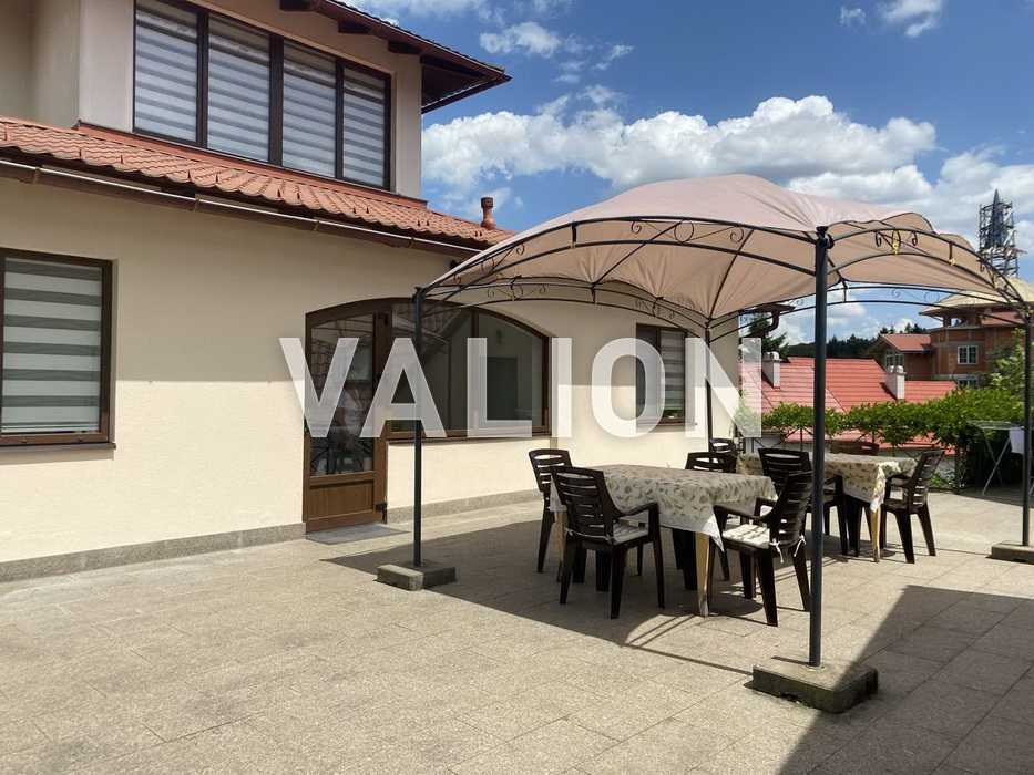 Продажа гостиничного комплекса 862 м², Котеджна, 10