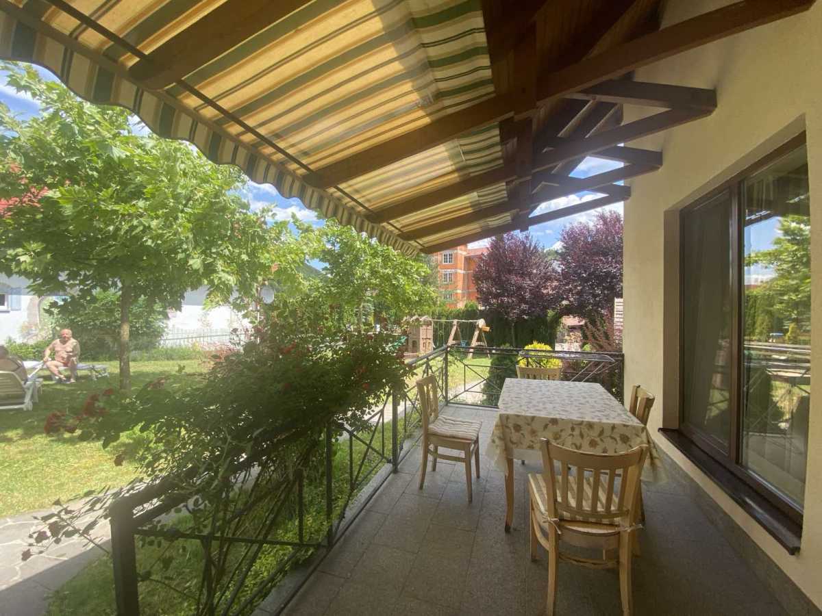 Продажа гостиничного комплекса 862 м², Котеджна, 10