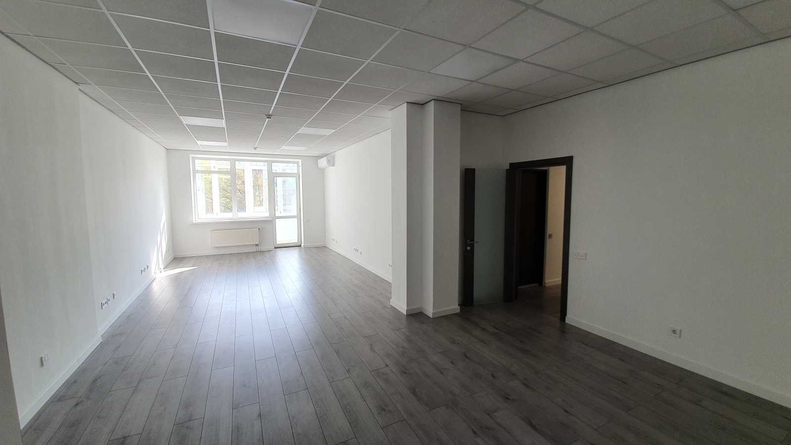 Оренда офісу 190 м², Провіантська вул., 3