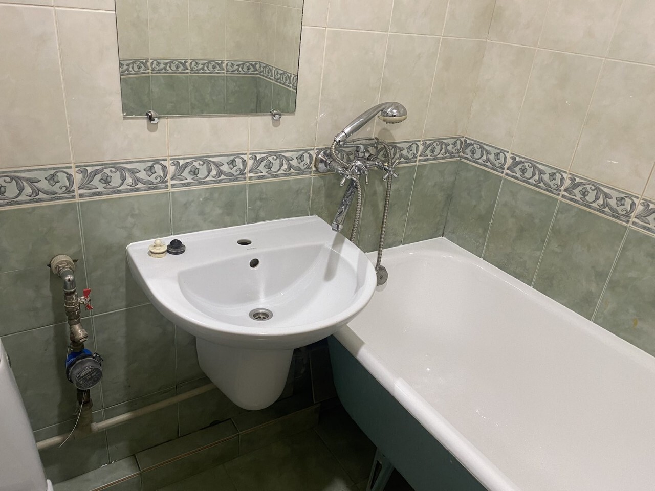 Аренда 2-комнатной квартиры 48 м², Альпийський пер.