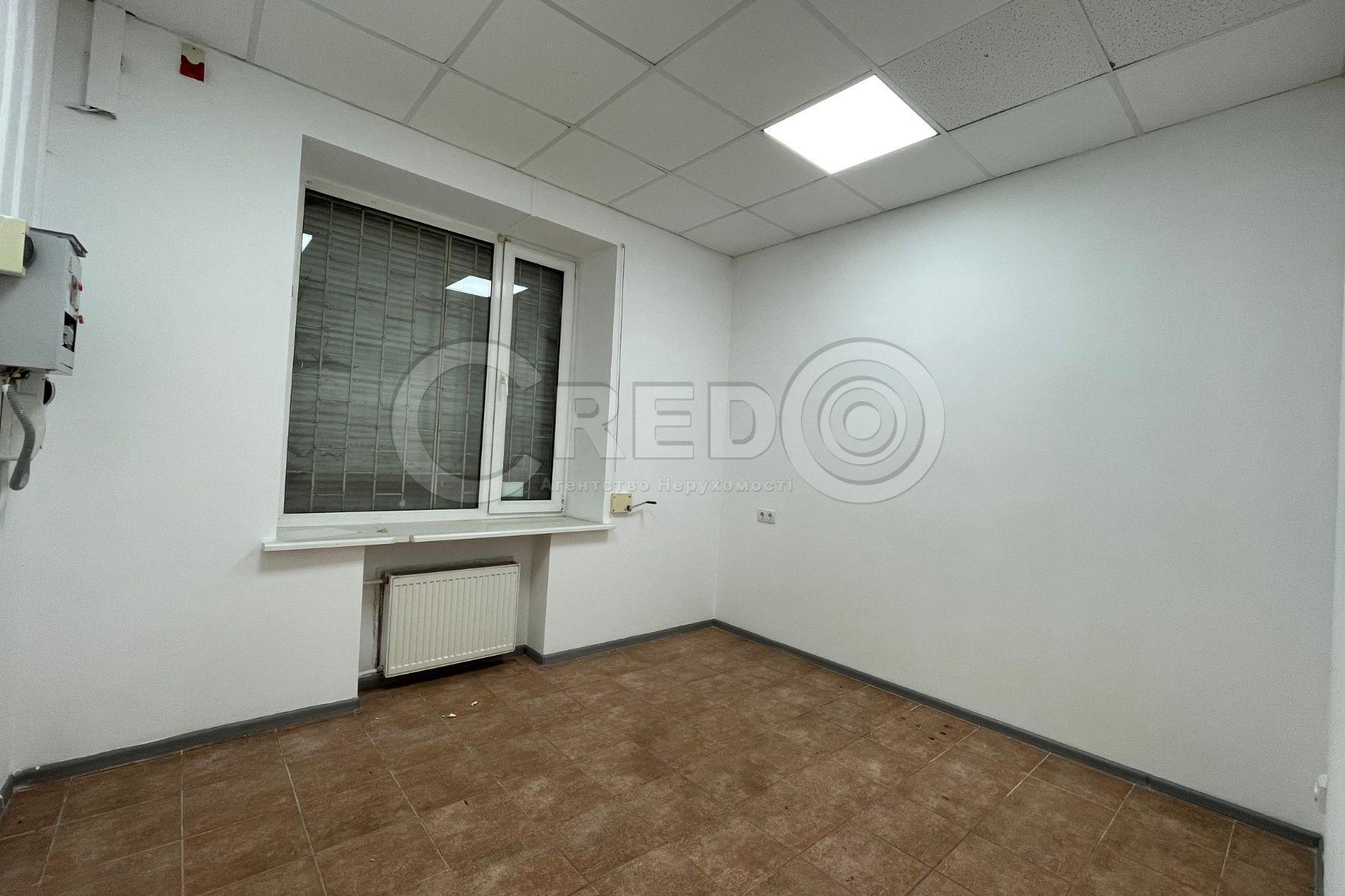 Продажа торгового помещения 75 м², Соборности ул.