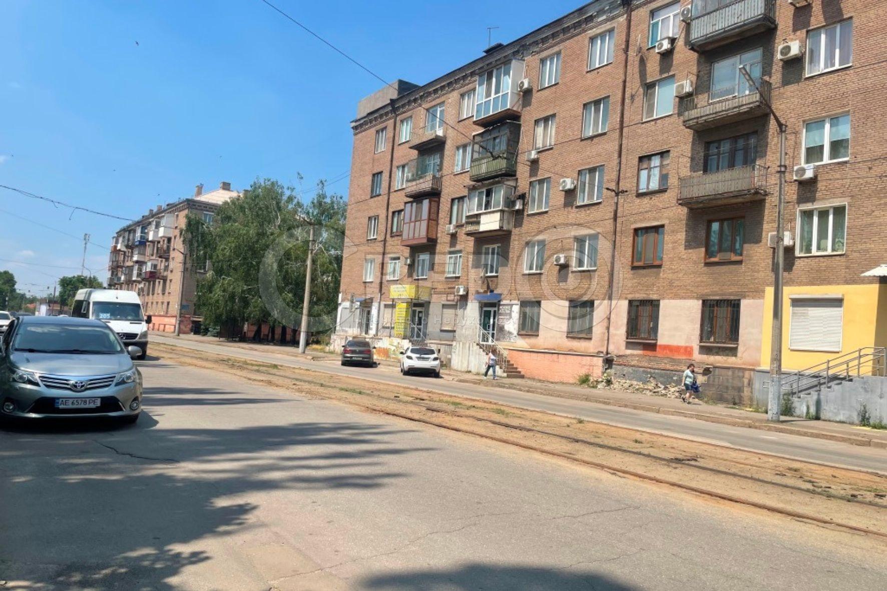 Продажа торгового помещения 75 м², Соборности ул.