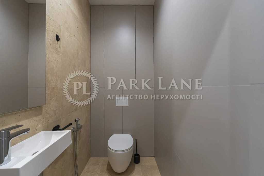 Продаж 2-кімнатної квартири 64 м², Каховська вул., 62А