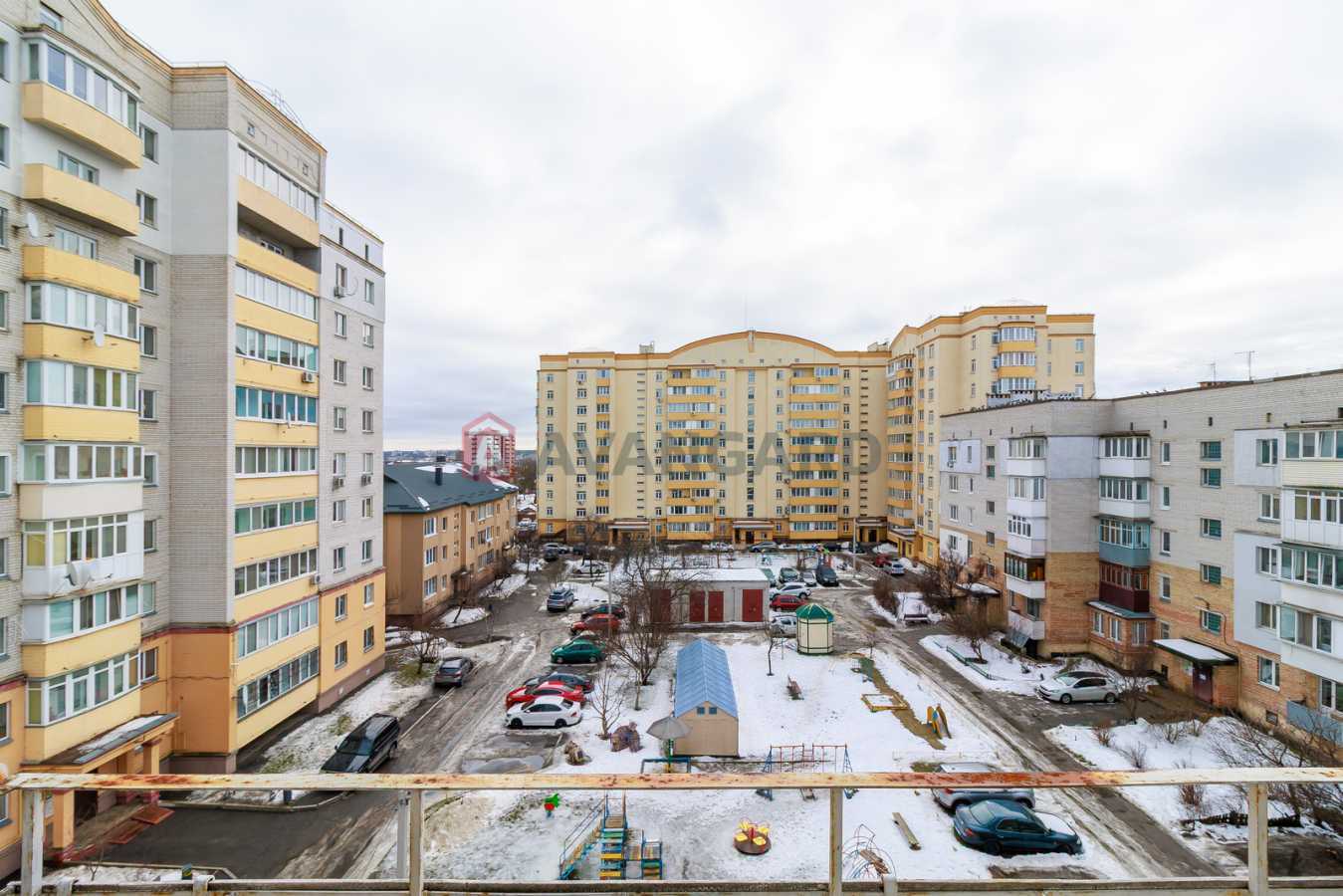 Продажа 4-комнатной квартиры 121.8 м², Центральная ул., 33/1