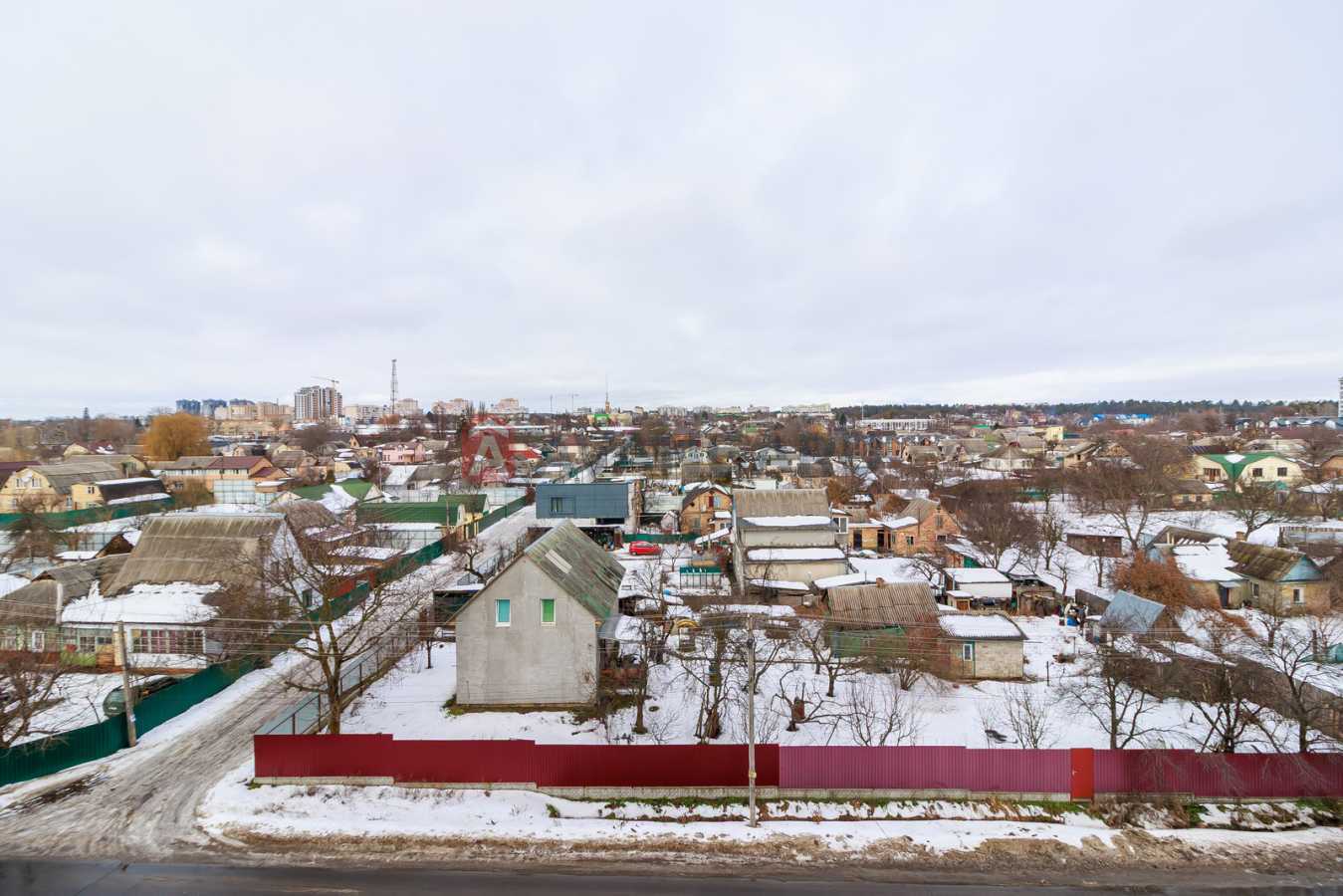 Продажа 4-комнатной квартиры 121.8 м², Центральная ул., 33/1