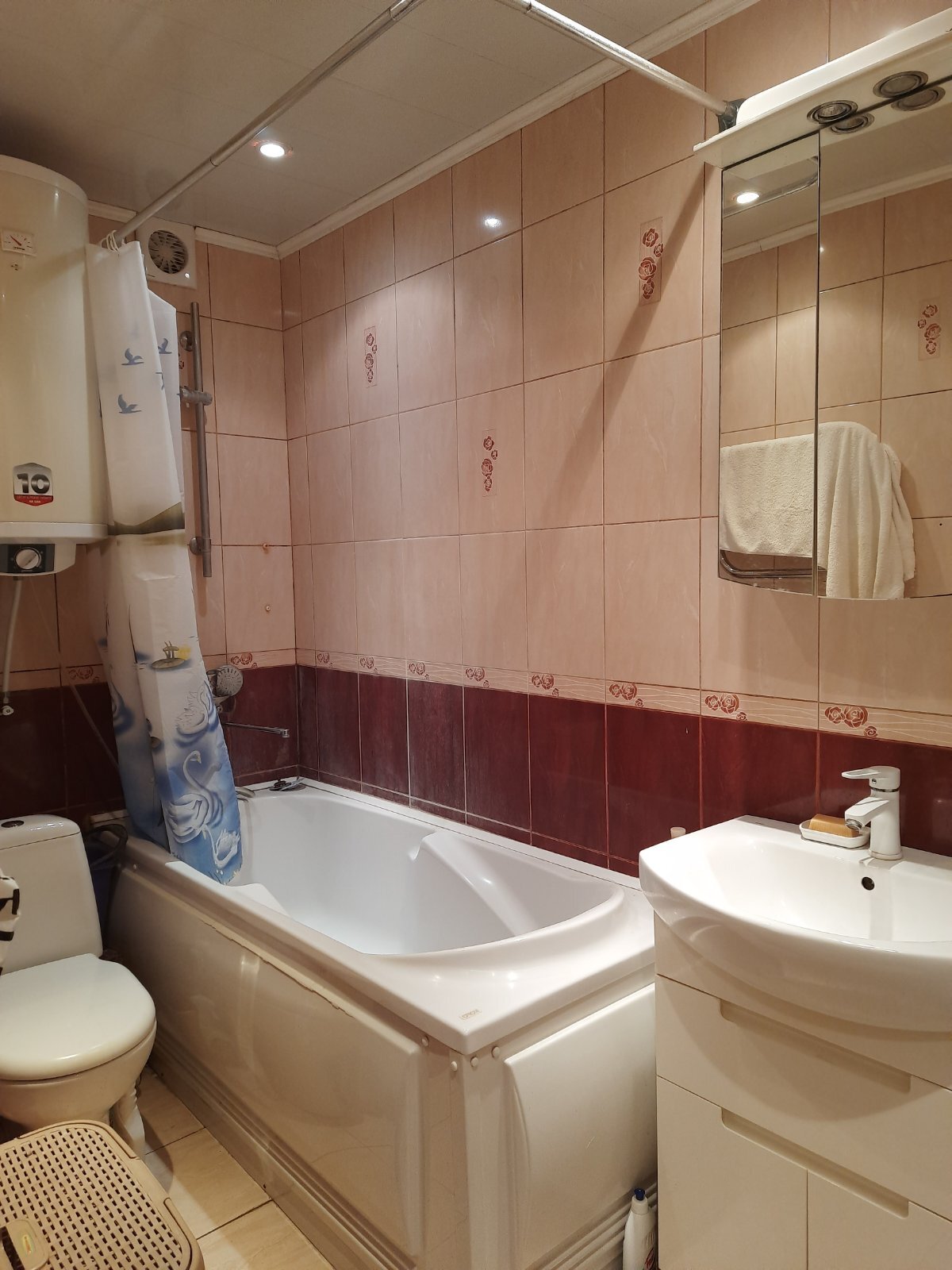 Аренда 3-комнатной квартиры 65 м², Героев Труда ул., 12