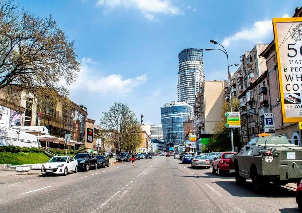 Аренда магазина 200 м², Кловский спуск, 6