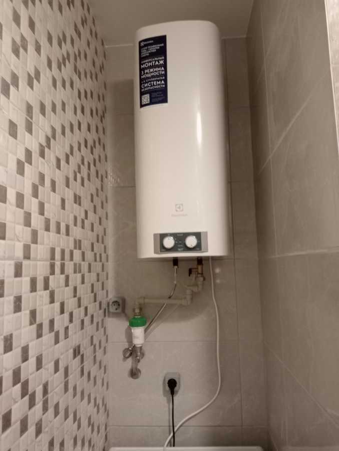 Оренда 1-кімнатної квартири 38 м², Олевська вул., 11