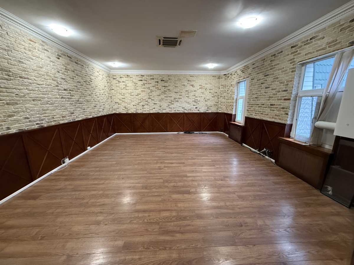 Аренда офиса 197 м², Трехсвятительская ул., 13