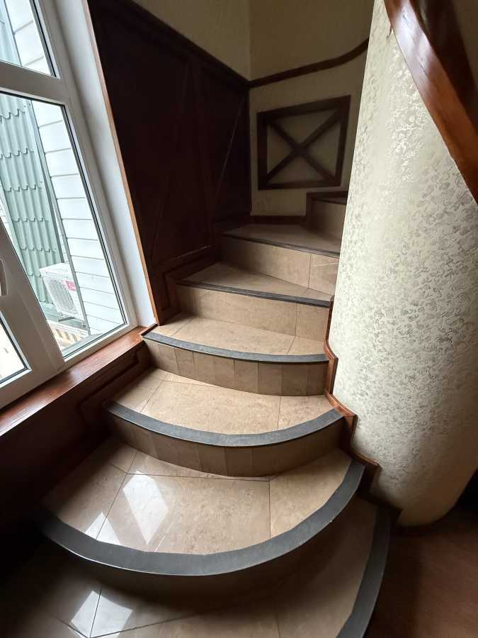 Аренда офиса 197 м², Трехсвятительская ул., 13