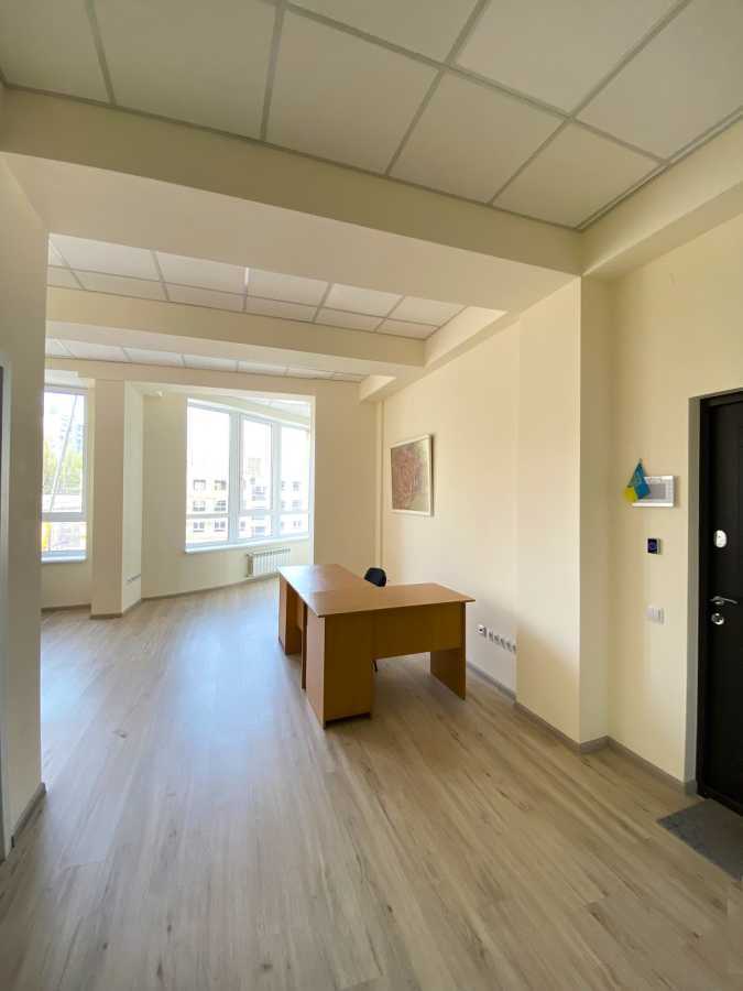 Аренда офиса 111 м², Глубочицкая ул., 17є