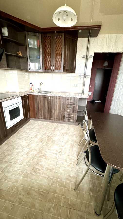 Оренда 1-кімнатної квартири 42 м², Симона Петлюри вул., 36Б