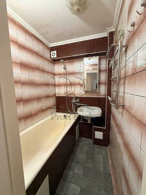 Продажа 2-комнатной квартиры 58 м², Георгия Гонгадзе просп., 30