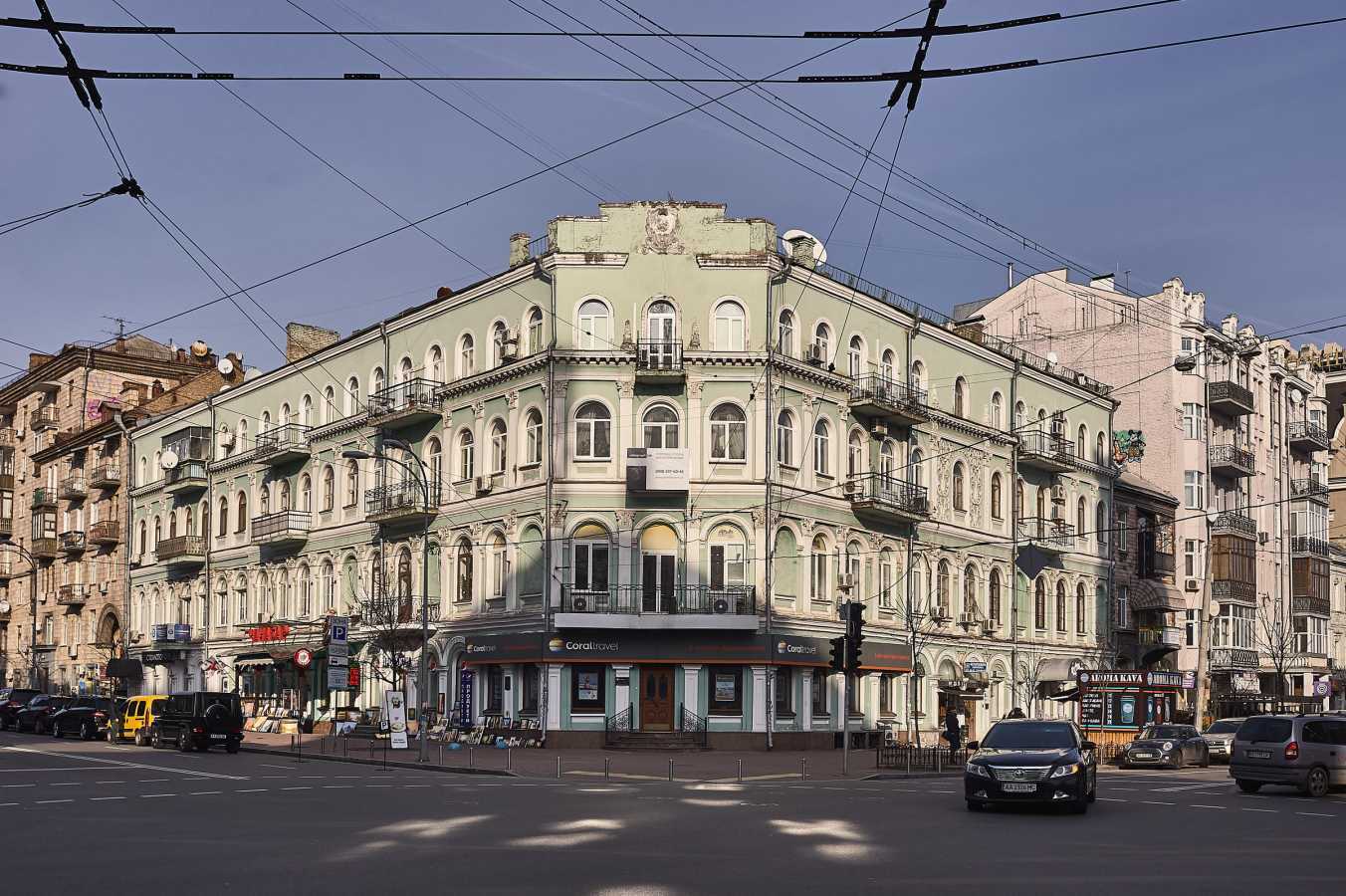 Продажа 4-комнатной квартиры 220 м², Большая Житомирская ул., 6/11