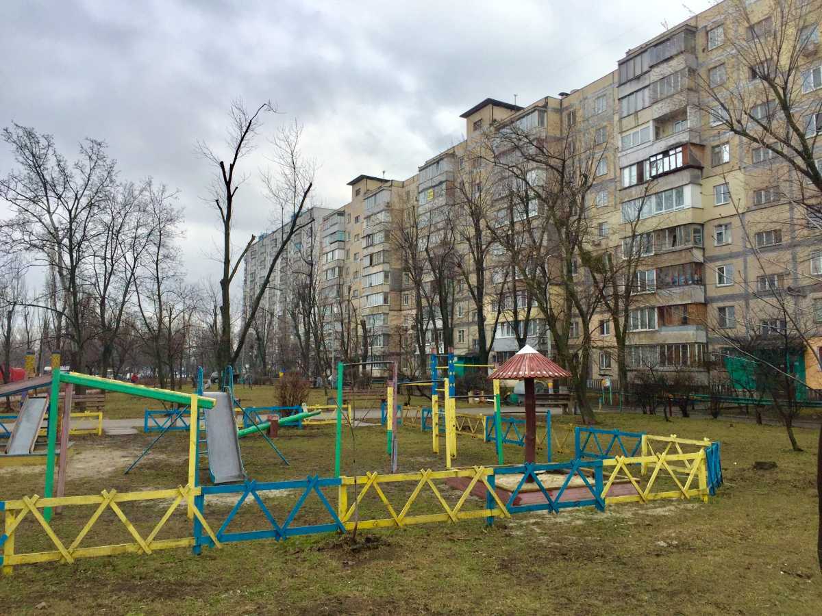 Продаж 2-кімнатної квартири 56 м², Березняківська вул., 12