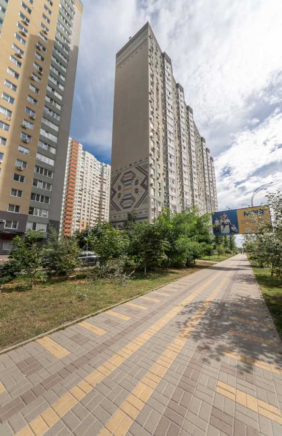 Продажа 2-комнатной квартиры 54 м², Софії Русової, 7