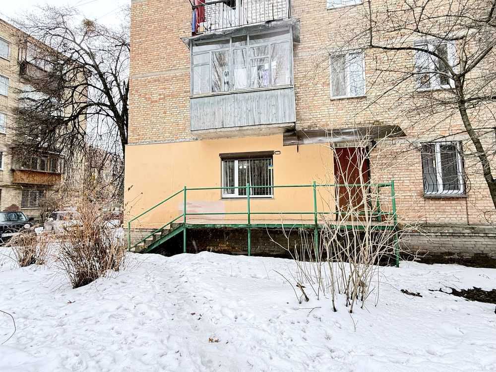 Продаж офісу 43.9 м², Чигоріна вул., 61А