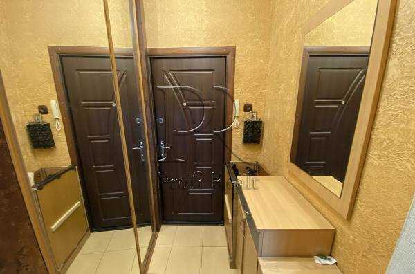 Продажа 3-комнатной квартиры 74 м², Чернобыльская ул., 24/26