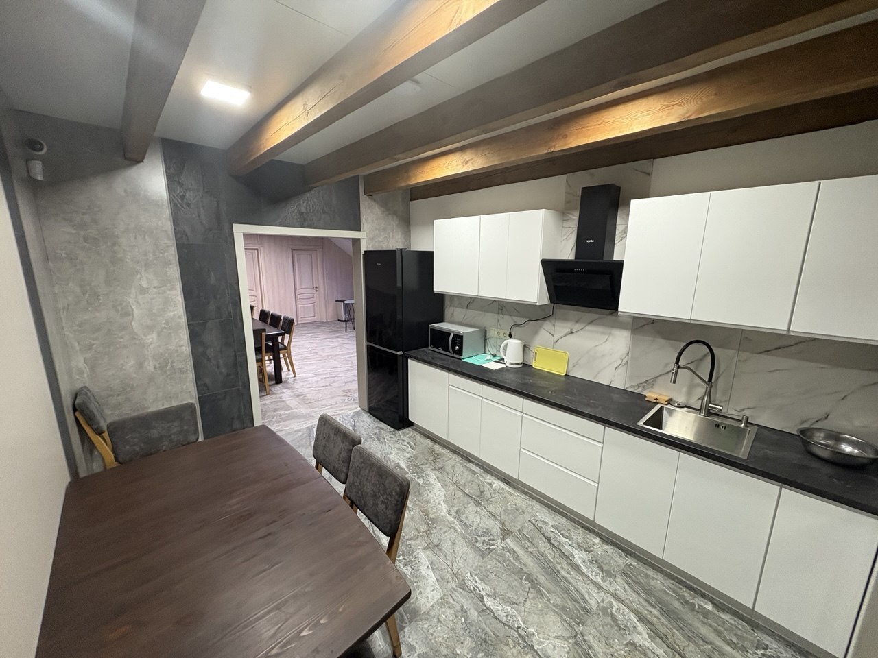 Коттедж посуточно 300 м², Зодчих ул., 20