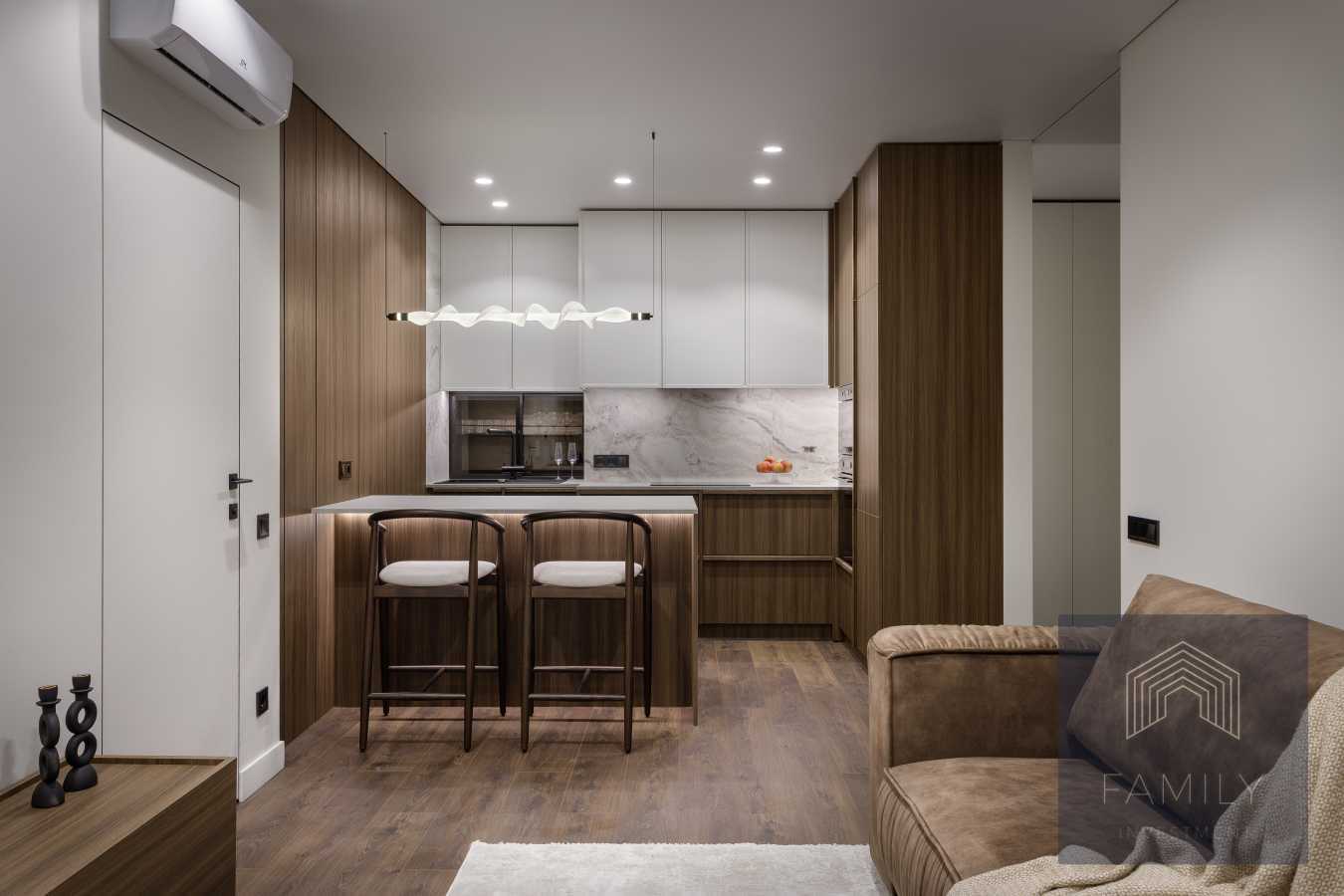 Продаж 2-кімнатної квартири 84 м², Дніпровська наб., 15Ж