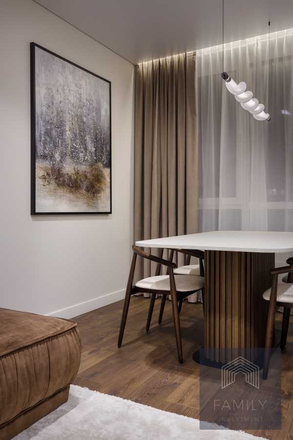 Продаж 2-кімнатної квартири 84 м², Дніпровська наб., 15Ж