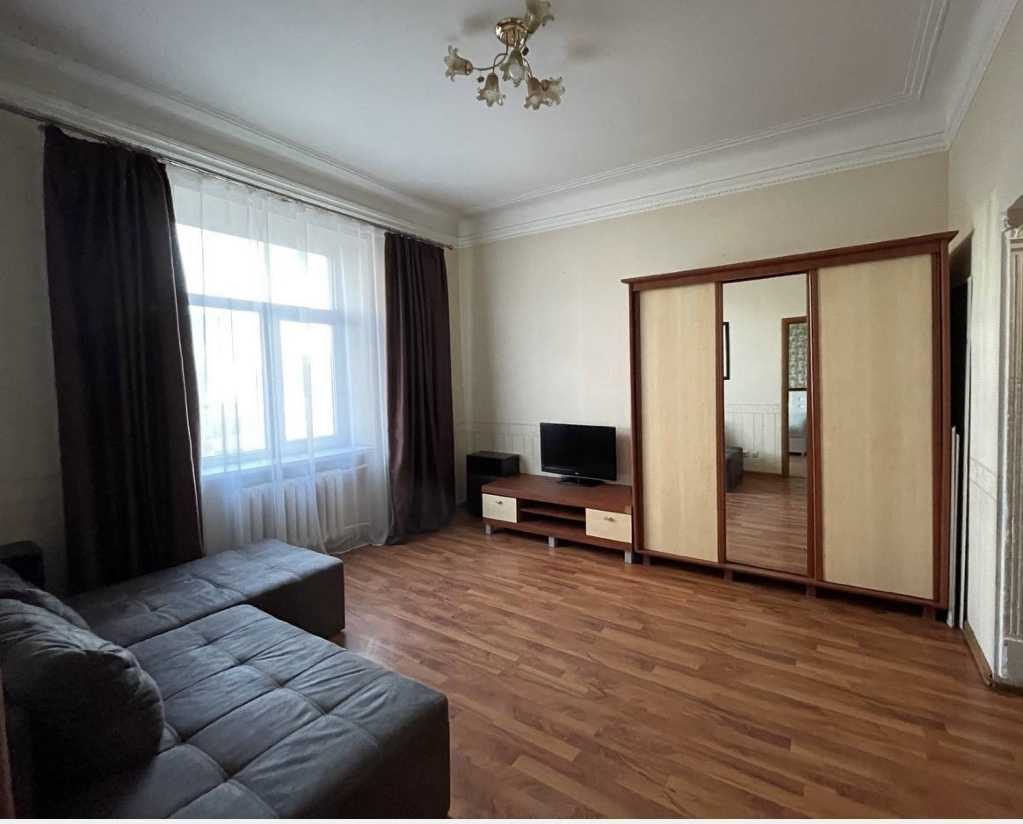 Продажа 4-комнатной квартиры 90 м², Тараса Шевченко бул., 58