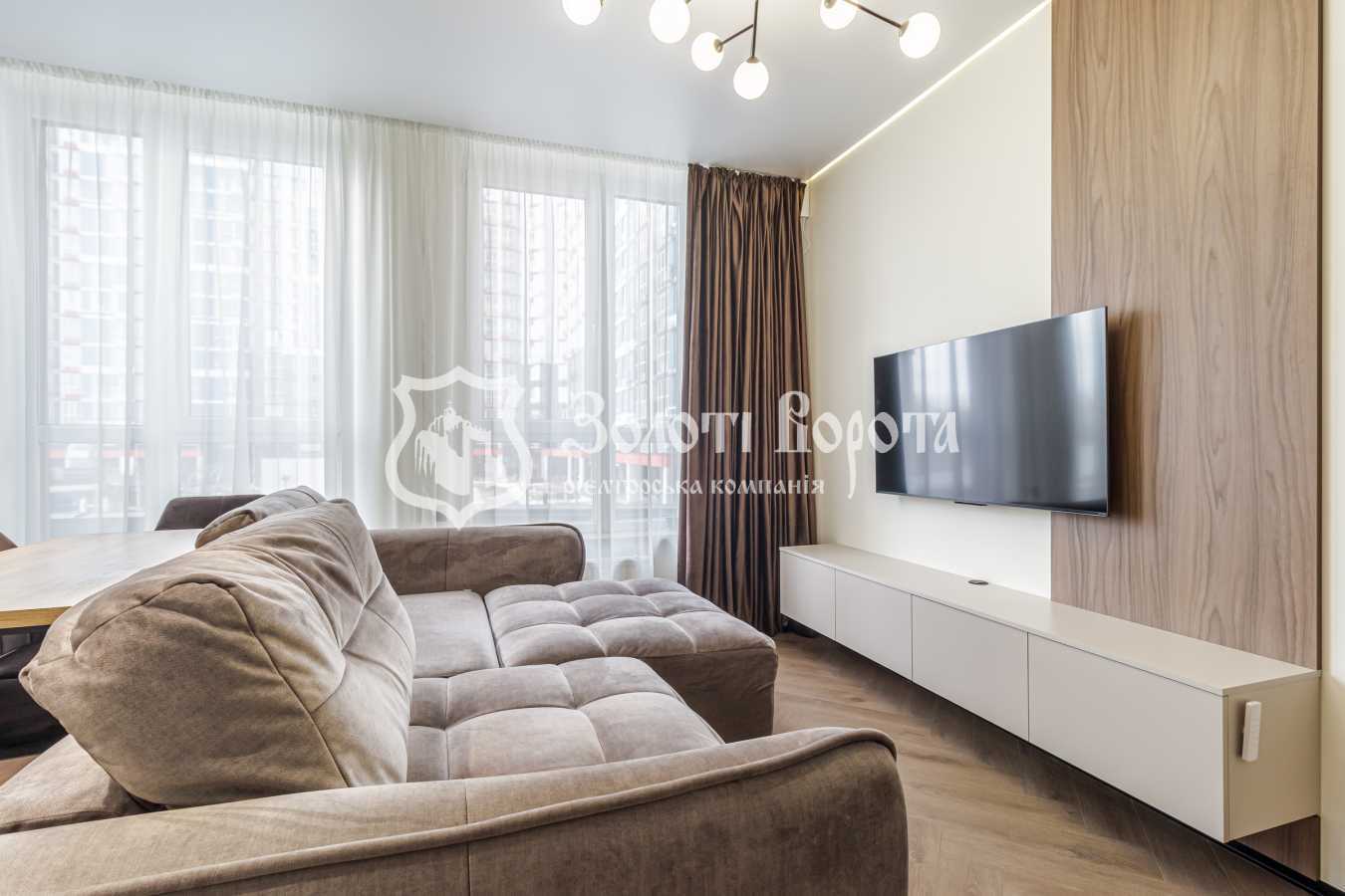 Продаж 1-кімнатної квартири 46.8 м², Канальна вул., 8Б