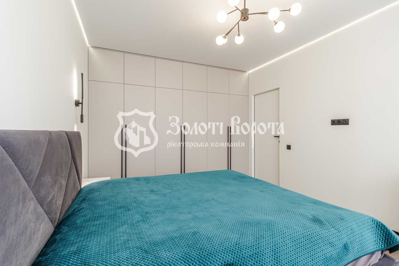 Продаж 1-кімнатної квартири 46.8 м², Канальна вул., 8Б