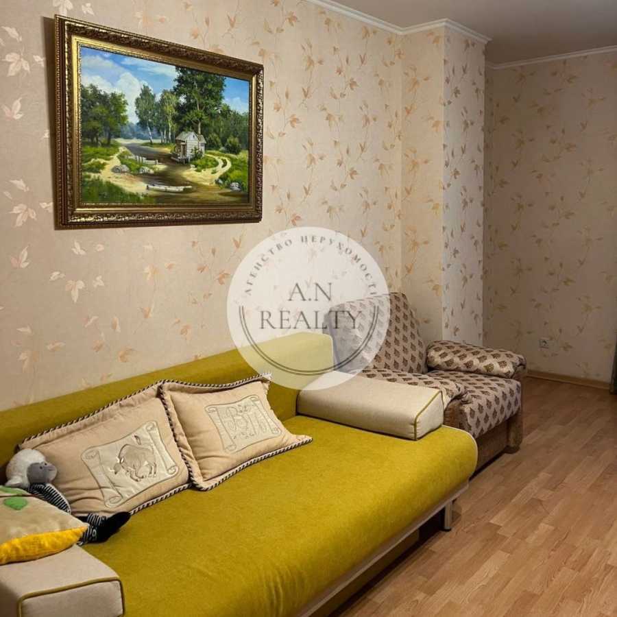 Продажа 2-комнатной квартиры 70 м², Юрия Шумского ул., 1Б