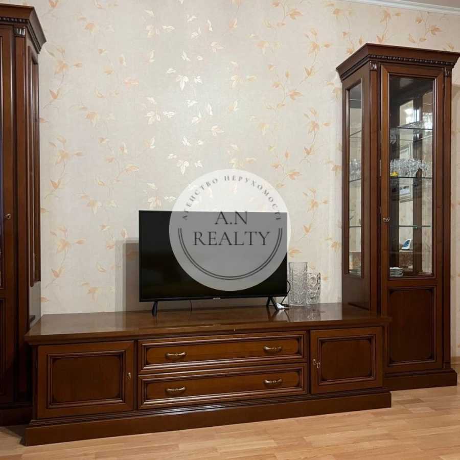 Продажа 2-комнатной квартиры 70 м², Юрия Шумского ул., 1Б