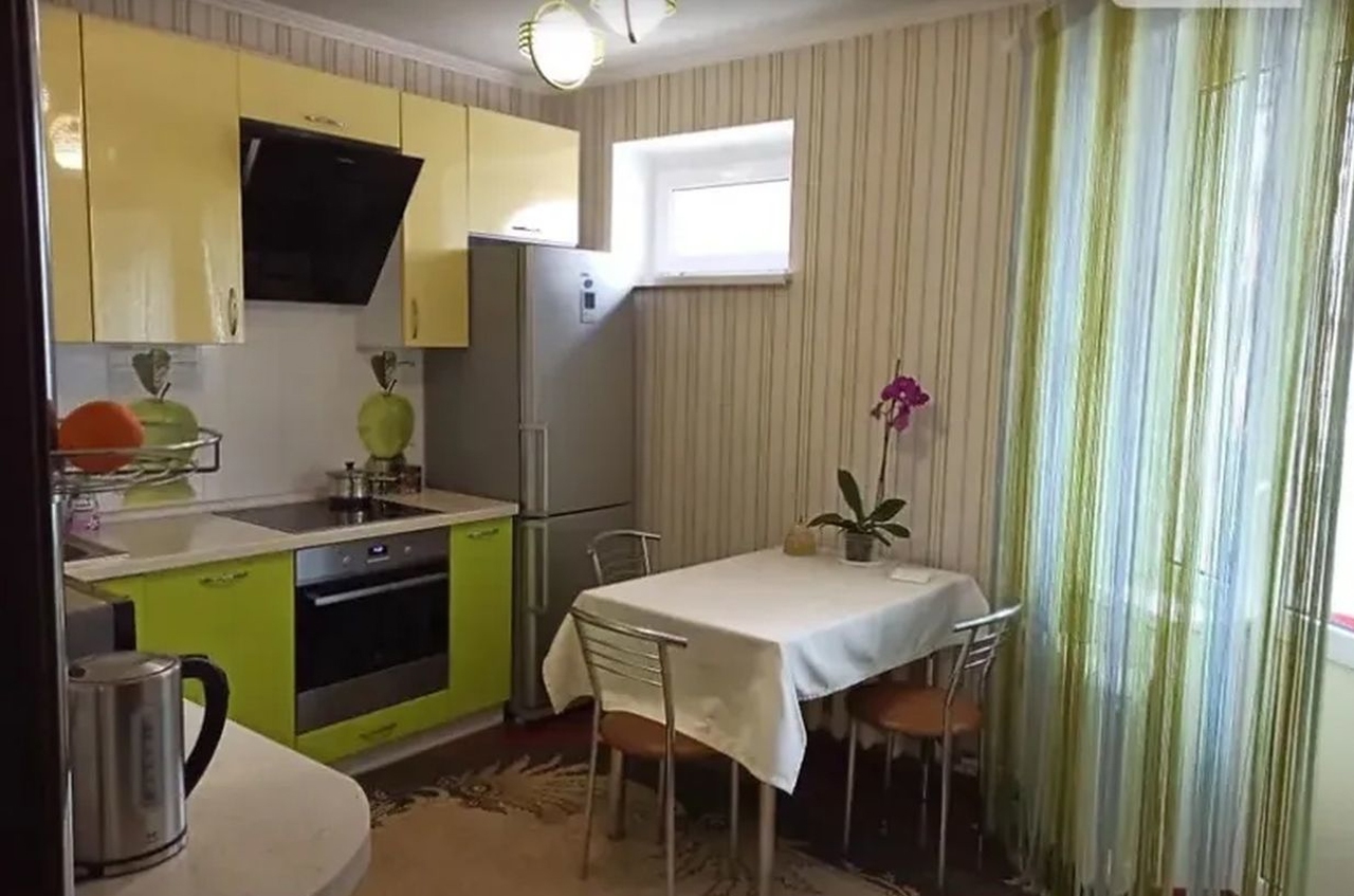 Продажа 2-комнатной квартиры 56 м², Мира просп., 35