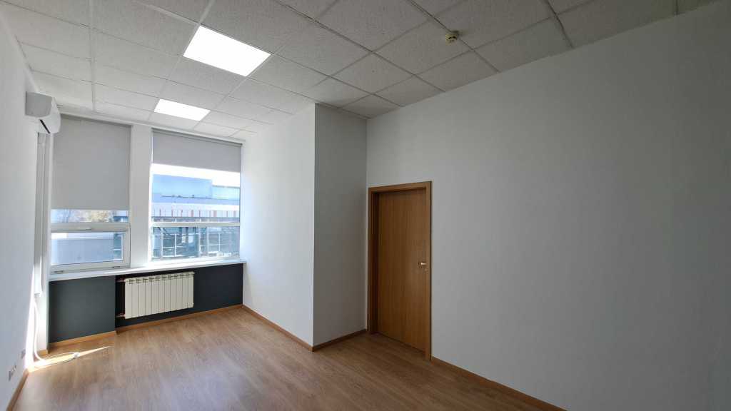 Аренда офиса 66 м², Евгения Сверстюка ул., 11Б