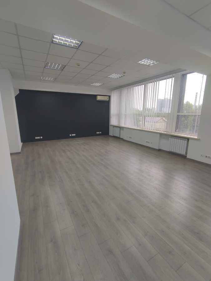 Аренда офиса 70 м², Евгения Сверстюка ул., 11