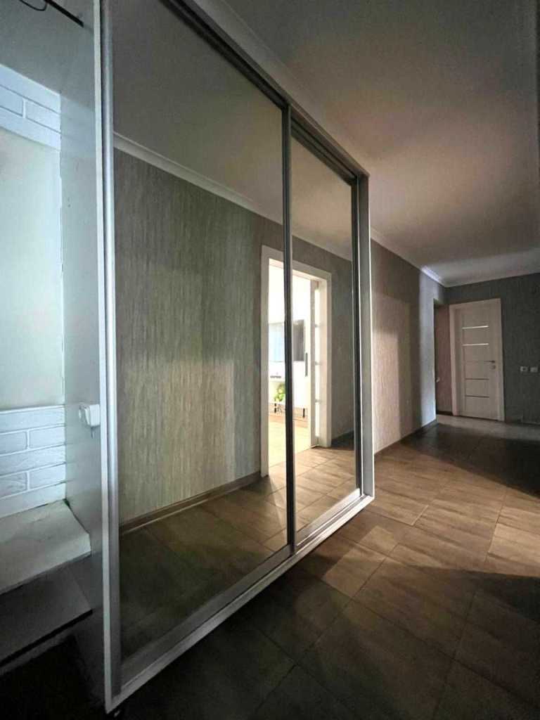 Продажа 3-комнатной квартиры 65 м², Независимости бул., 6В