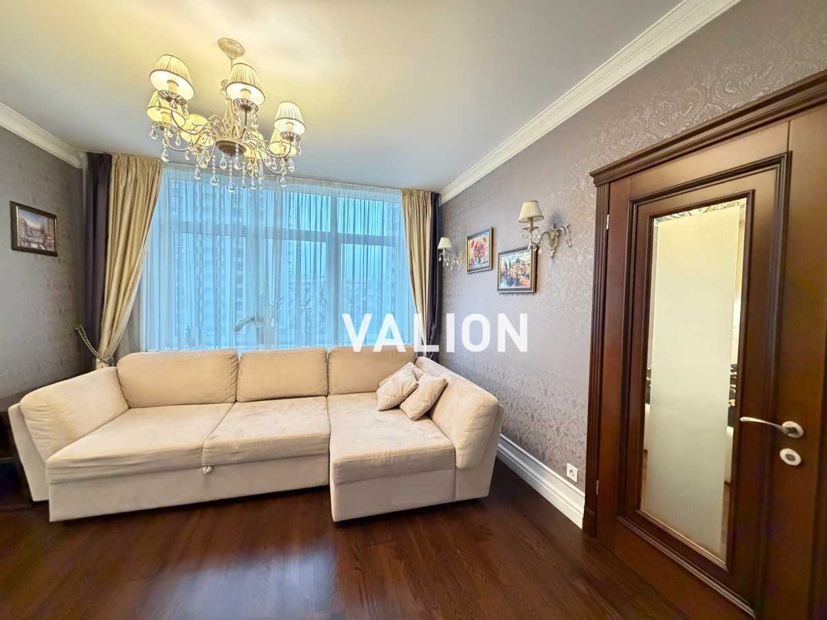 Продажа 2-комнатной квартиры 75 м², Танковая, 4г