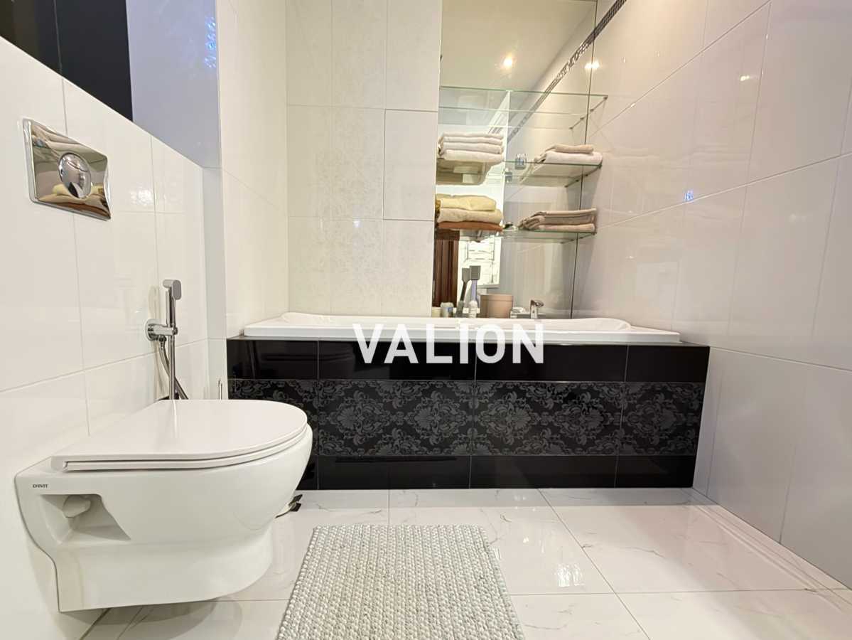 Продажа 2-комнатной квартиры 75 м², Танковая, 4г