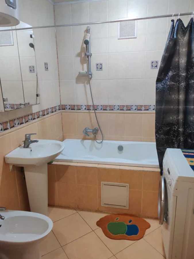 Аренда 1-комнатной квартиры 40 м², Андрея Головко ул., 12