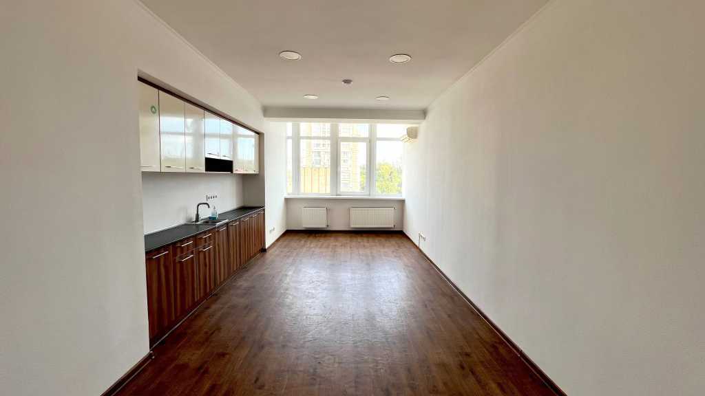 Оренда офісу 452 м², Саксаганського вул., 118