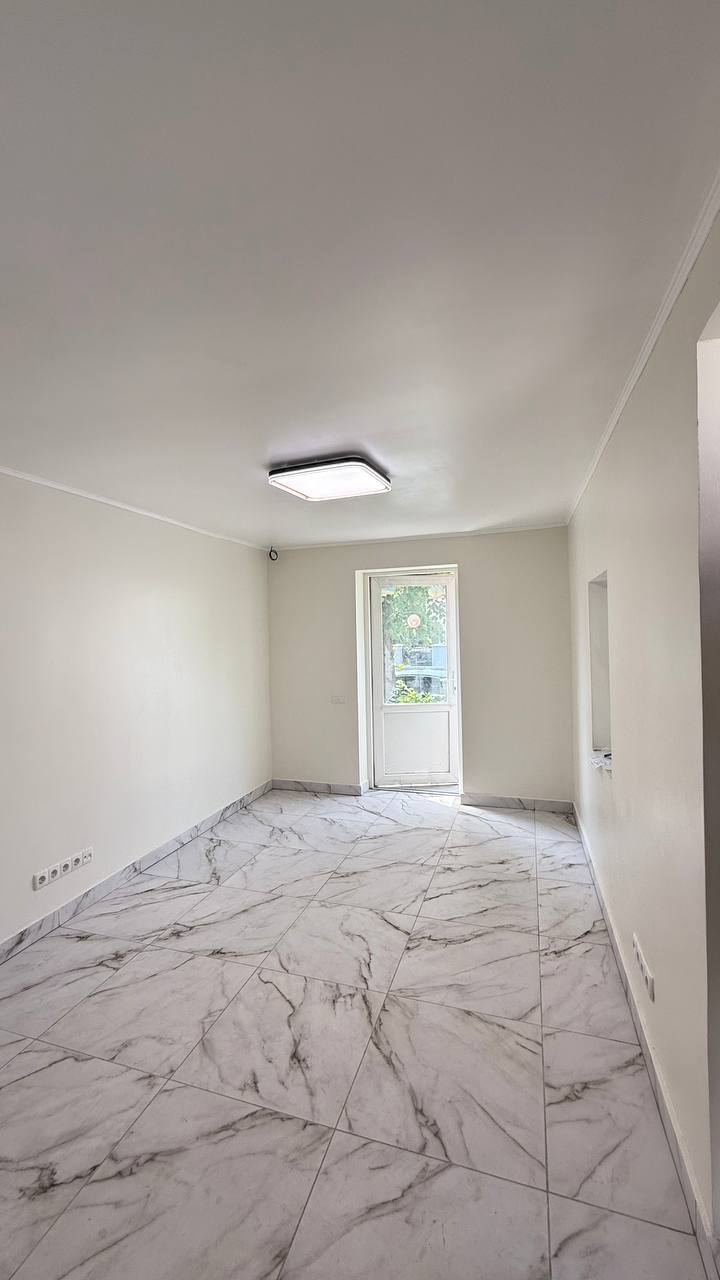 Аренда помещения свободного назначения 17 м², Яворницкого ул., 42