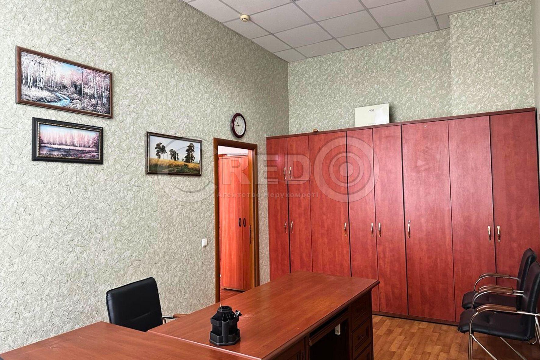 Аренда торгового помещения 210 м², Ивана Авраменко ул.