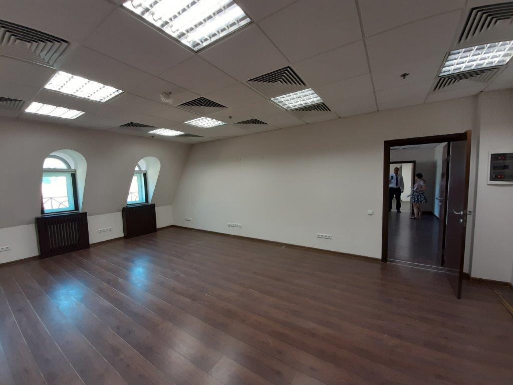 Аренда офиса 163 м², Верхний Вал ул.
