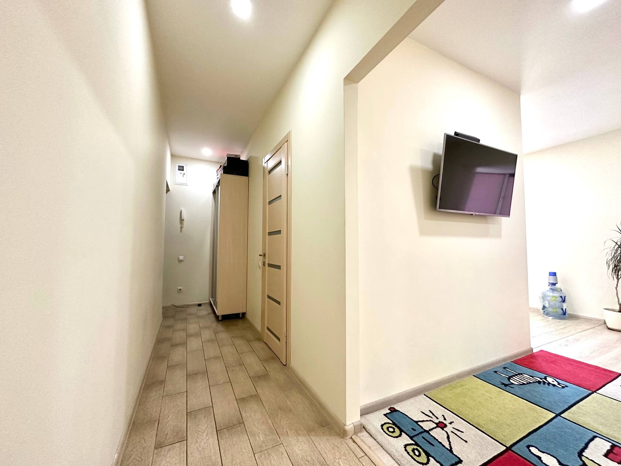 Аренда 2-комнатной квартиры 48 м², Князя Владимира Великого ул.